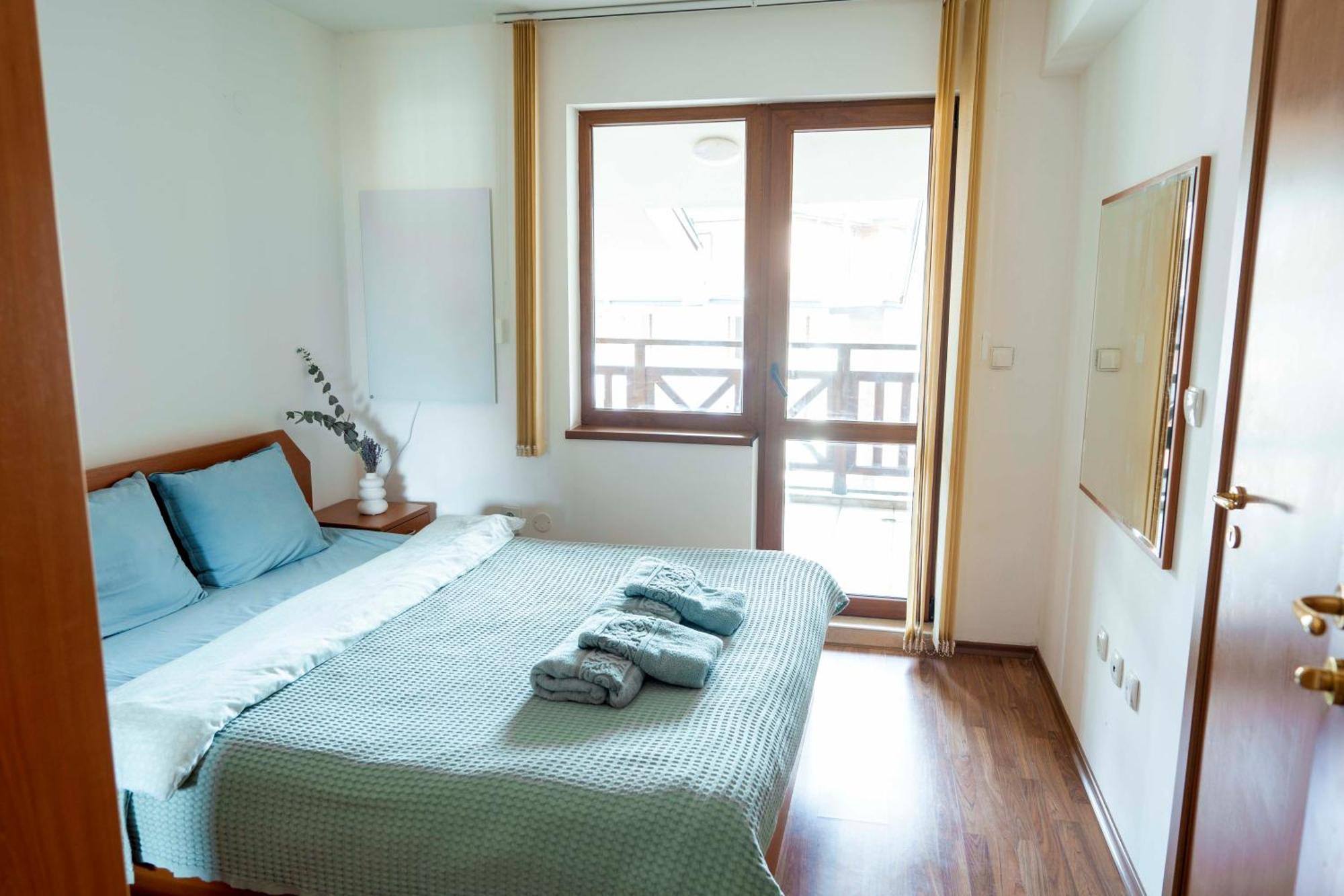 2-Bedroom Apt, 2Min Walk To Ski Path, 7-8 Min Walk To Gondola 반스코 외부 사진